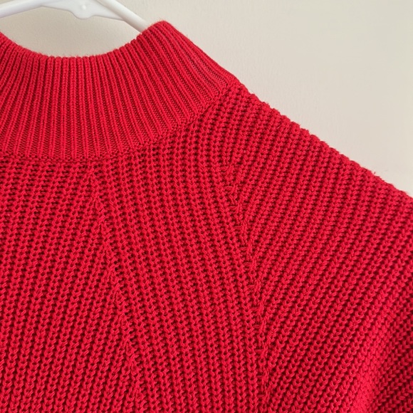 H&M women’s sweater size small - Picture 2 of 4